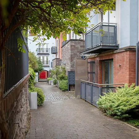公寓 Higgihaus Cabot Mews #36 Fantastic Location 布里斯托